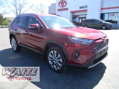 Used 2022 Toyota RAV4 Limited w/ Limited Grade Weather Package AWD/4WD image 1