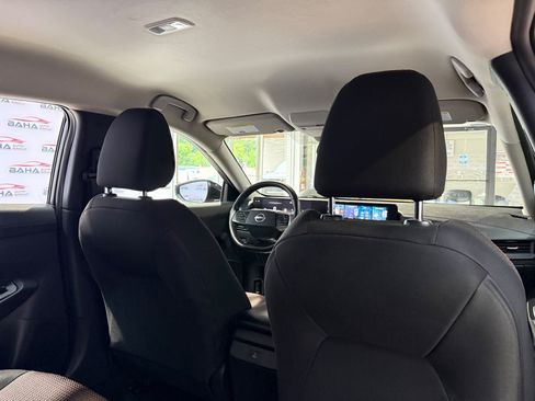 Used 2026 Nissan Sentra SR w/ Floor Mat Package FWD image 58