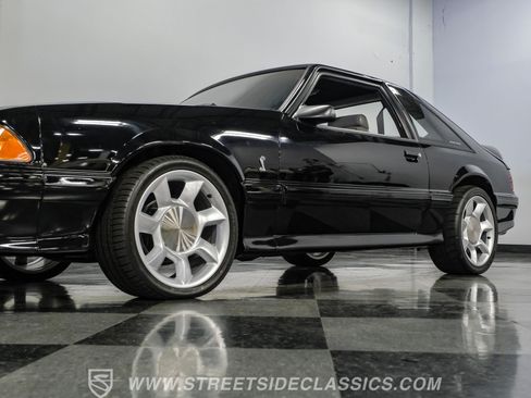 Used 1993 Ford Mustang Cobra RWD image 22