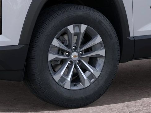 New 2026 Chevrolet Equinox LT w/ Convenience Package II AWD/4WD image 9
