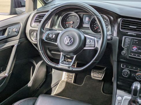 Used 2017 Volkswagen GTI S image 16