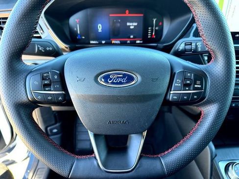 Used 2024 Ford Escape ST-Line w/ Tech Pack #1 image 11