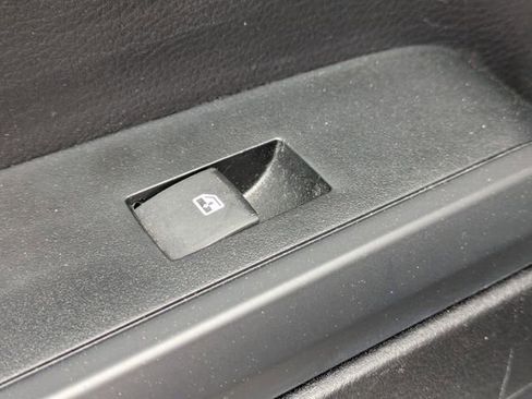 Used 2019 Toyota Tacoma SR w/ SR Convenience Package AWD/4WD image 24