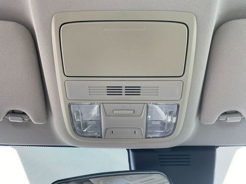 Used 2019 Honda Accord LX image 23