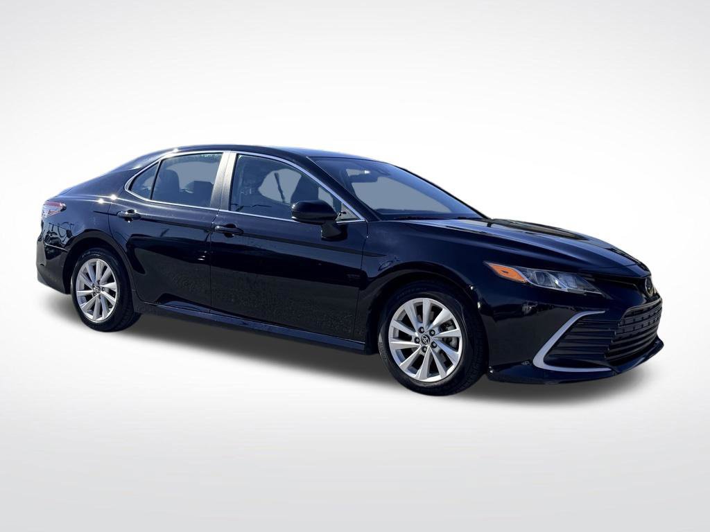 Used 2021 Toyota Camry LE FWD image 8