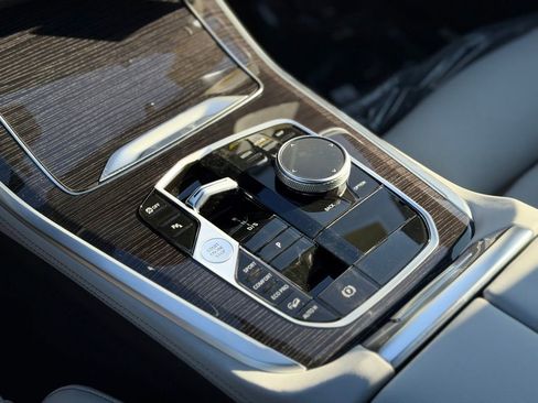 New 2026 BMW X5 xDrive40i w/ M Sport Package image 15