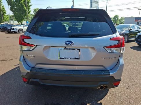 Used 2023 Subaru Forester Limited AWD/4WD image 5