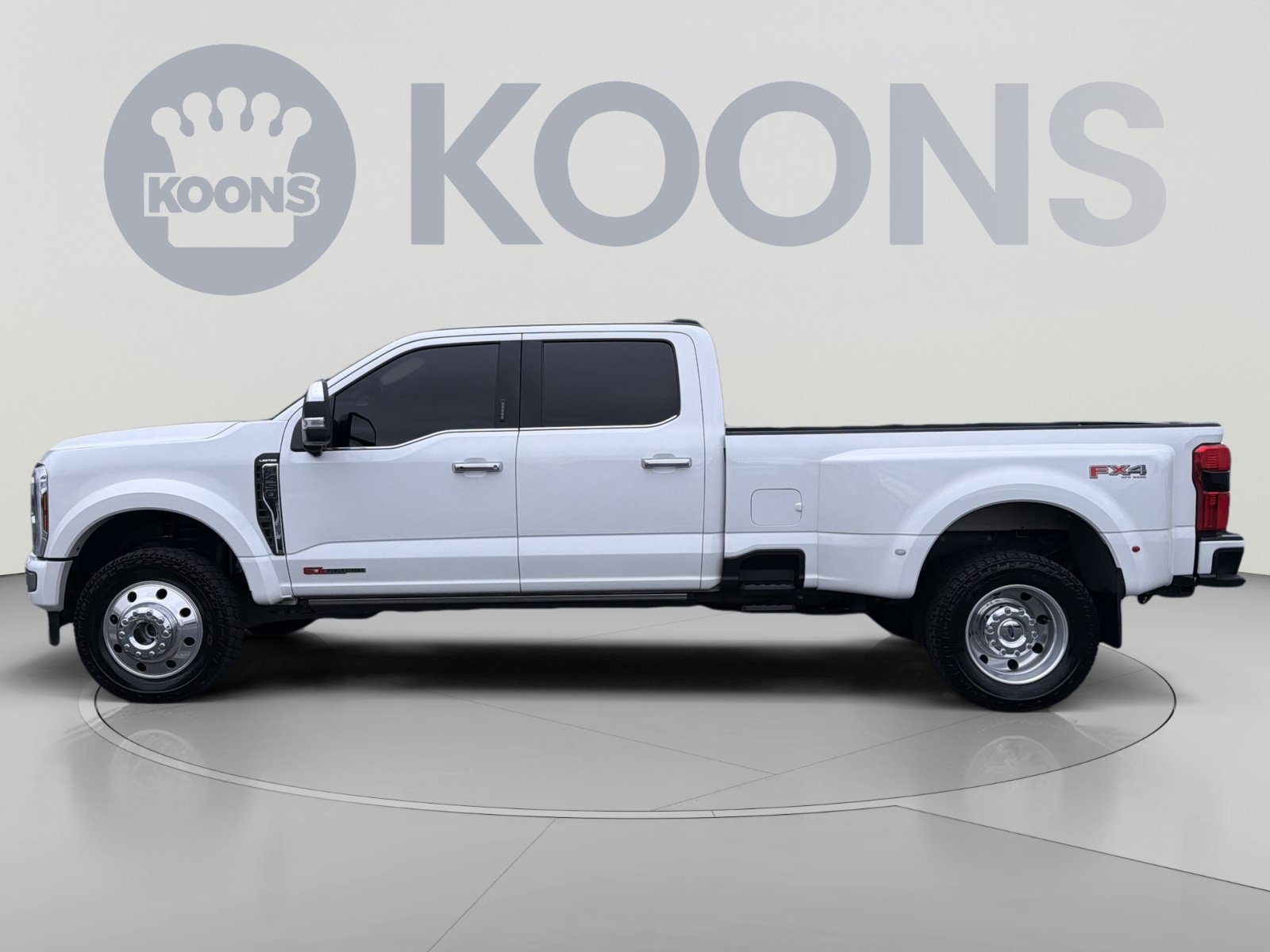 Used 2024 Ford F450 Limited w/ FX4 Off-Road Package AWD/4WD image 2