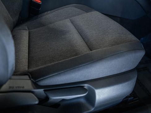 Used 2026 Toyota Camry LE image 33