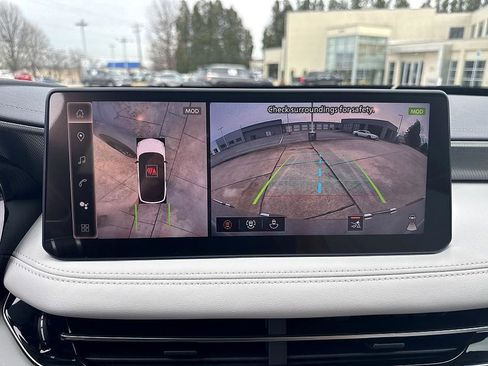 New 2026 INFINITI QX60 Luxe image 15