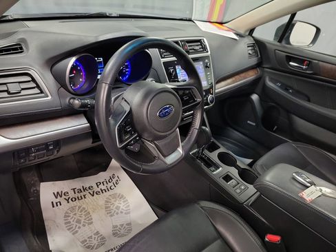 Used 2018 Subaru Outback 2.5i Limited image 14