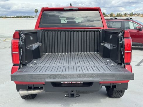 New 2025 Toyota Tacoma TRD Off-Road image 9
