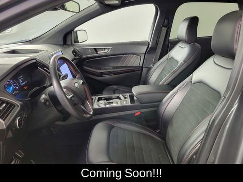 Used 2023 Ford Edge ST-Line image 13