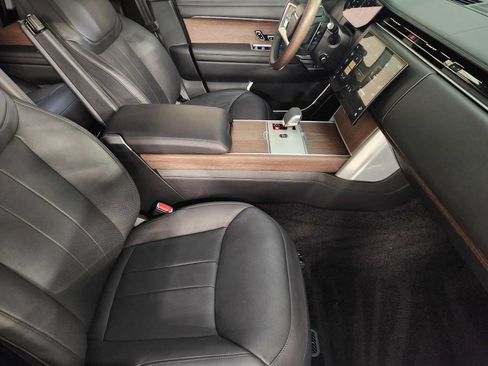 Used 2024 Land Rover Range Rover Autobiography AWD/4WD image 3