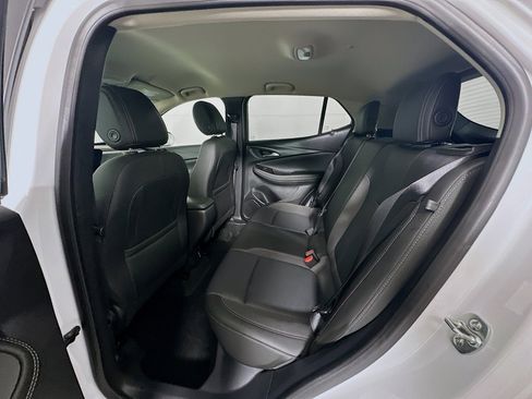 Used 2025 Buick Encore GX Preferred FWD image 26