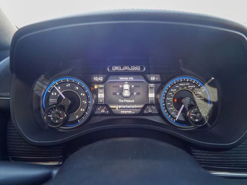 Used 2021 RAM 1500 Limited AWD/4WD image 28