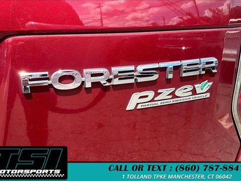 Used 2014 Subaru Forester 2.5i Premium w/ All-Weather Package image 8