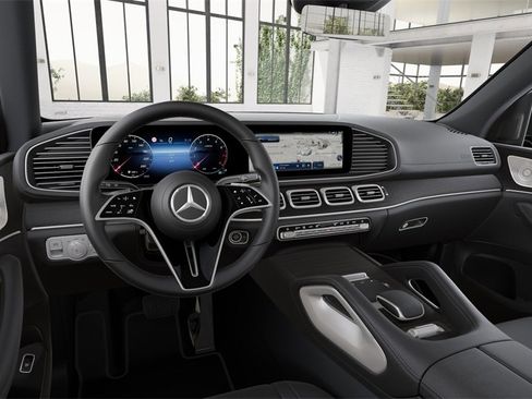 New 2025 Mercedes-Benz GLS 450 4MATIC image 38