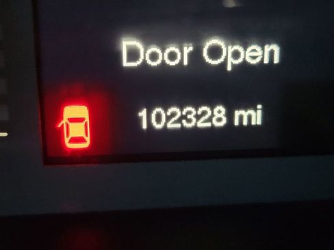 Used 2018 Jeep Cherokee Latitude Plus image 62