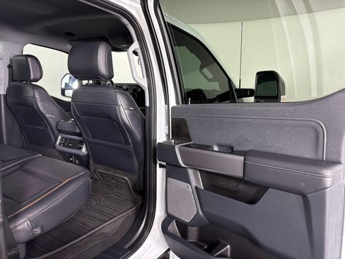 Certified 2025 Ford F350 Lariat w/ Lariat Ultimate Package image 32