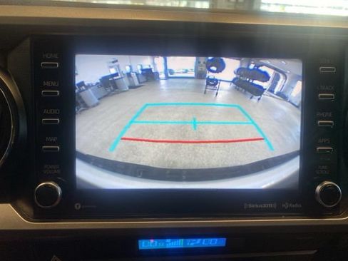 Used 2022 Toyota Tacoma SR5 RWD image 20