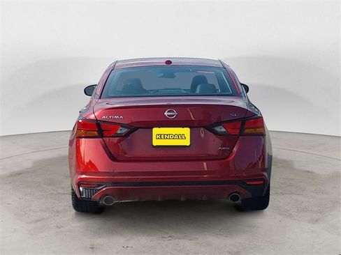 Used 2024 Nissan Altima 2.5 SL image 4