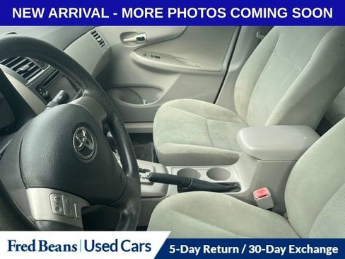Used 2013 Toyota Corolla LE FWD image 11