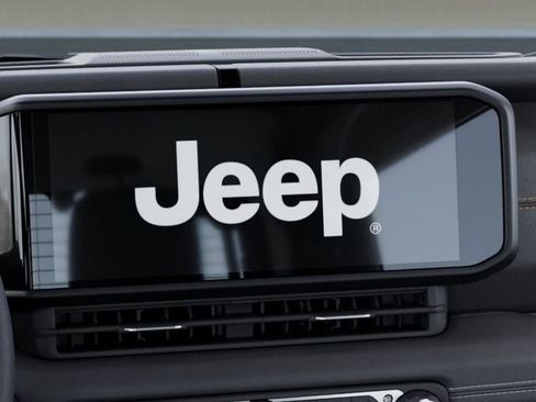 New 2026 Jeep Wrangler Unlimited Sahara AWD/4WD image 18