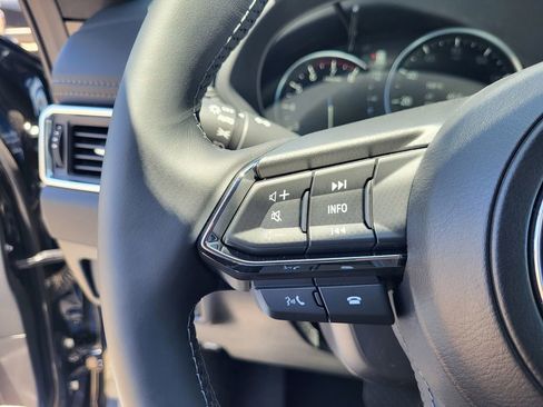 Used 2025 MAZDA CX-5 Signature image 16