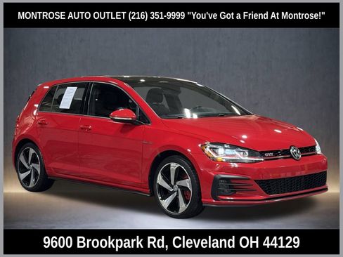 Used 2020 Volkswagen GTI SE image 1