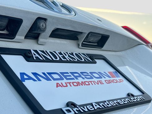 Used 2017 Toyota Highlander Limited image 14