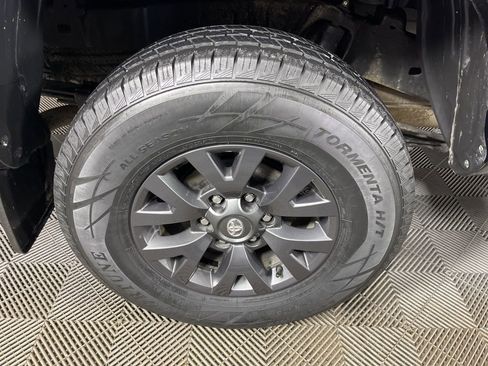 Used 2022 Toyota Tacoma SR5 image 12