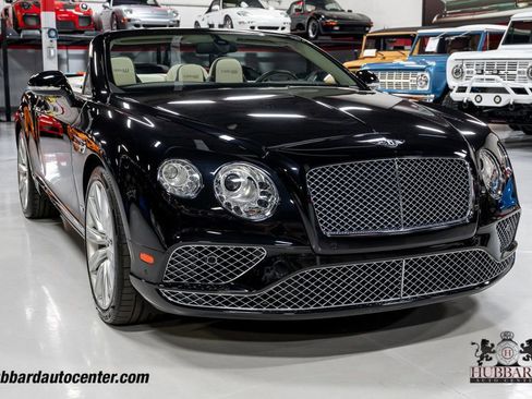 Used 2018 Bentley Continental GT image 11
