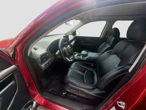Certified 2023 Honda Pilot Touring image 19