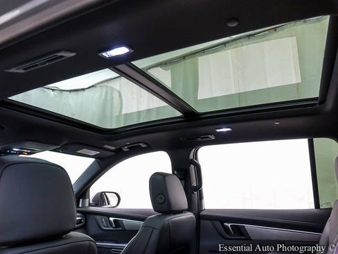 New 2026 Buick Enclave Preferred w/ Power Package image 11