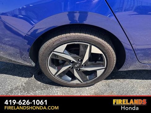 Used 2023 Hyundai Elantra Limited FWD image 38