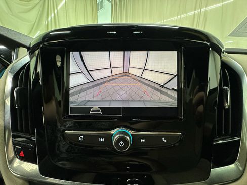 Certified 2023 Chevrolet Traverse LS w/ Midnight/Sport Edition FWD image 29