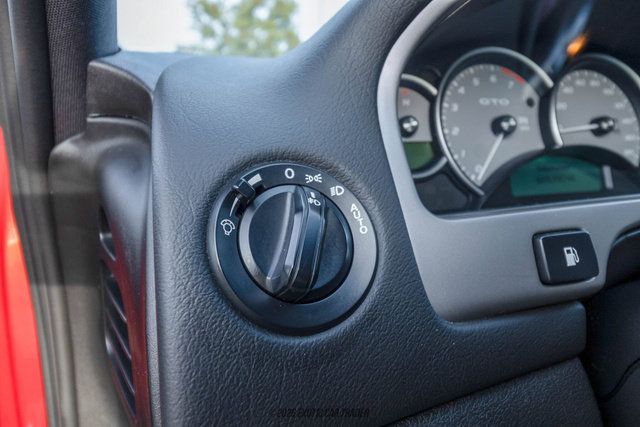Used 2006 Pontiac GTO RWD image 43