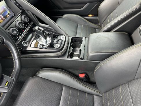 Used 2018 Jaguar F-TYPE 400 Sport RWD image 14