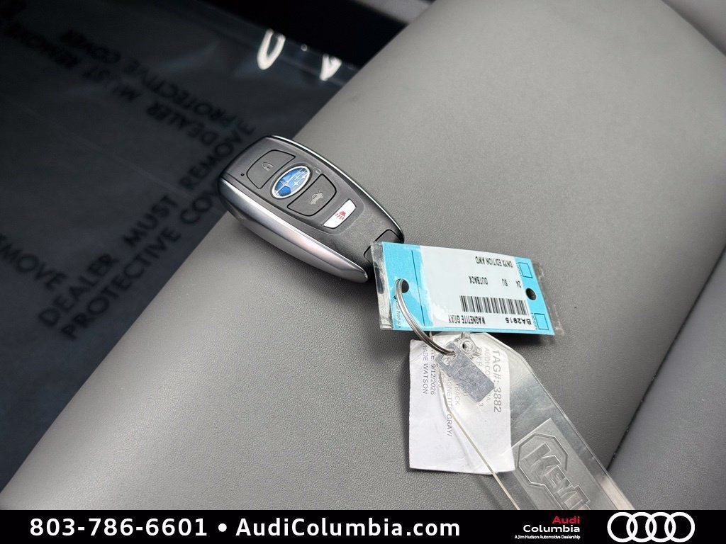 Used 2024 Subaru Outback Onyx Edition AWD/4WD image 37