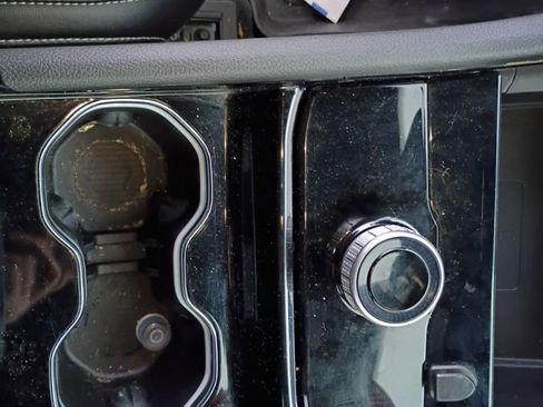 Used 2023 Jeep Grand Cherokee Altitude image 31