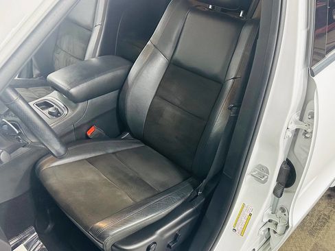 Used 2019 Dodge Durango R/T w/ Trailer Tow Group IV image 24