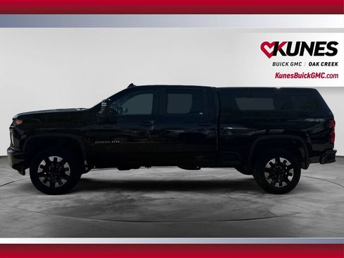 Used 2020 Chevrolet Silverado 2500 Custom w/ Custom Value Package AWD/4WD image 6