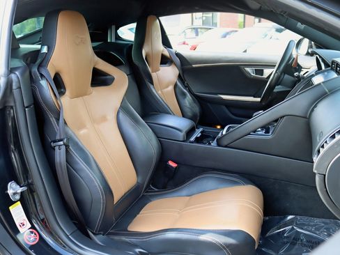Used 2015 Jaguar F-TYPE R RWD image 27