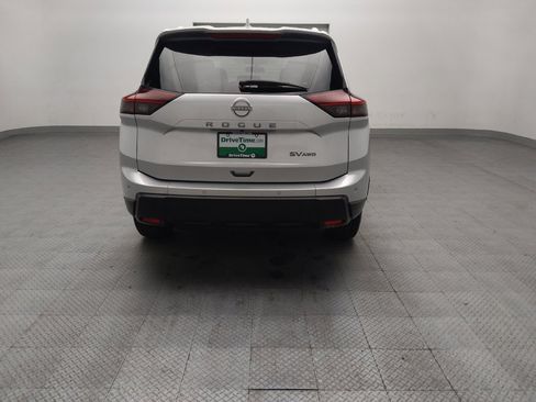 Used 2024 Nissan Rogue SV w/ SV Premium Package AWD/4WD image 7