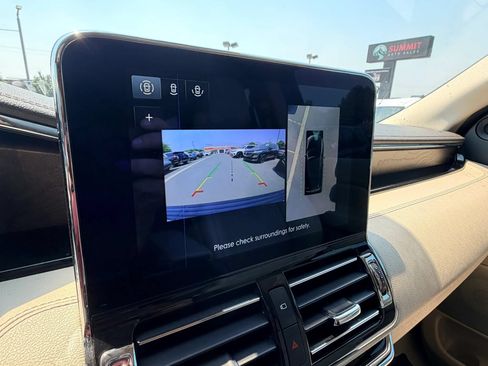 Used 2020 Lincoln Navigator Reserve w/ Luxury Package AWD/4WD image 19
