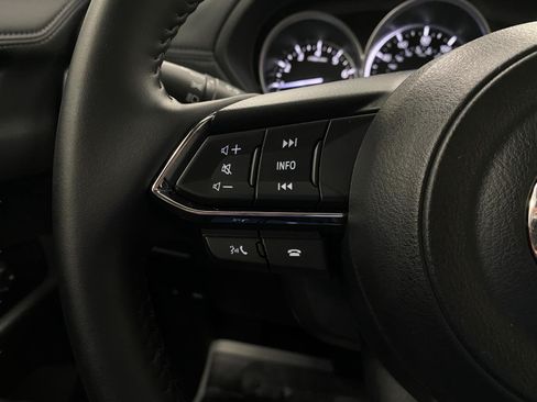 Used 2025 MAZDA CX-5 AWD 2.5 S w/ Preferred Package image 16