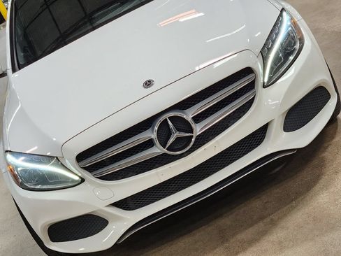 Used 2018 Mercedes-Benz C 300 4MATIC Sedan image 16
