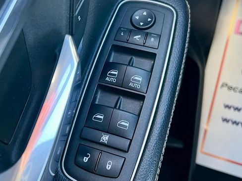 Used 2024 RAM 1500 Laramie image 26