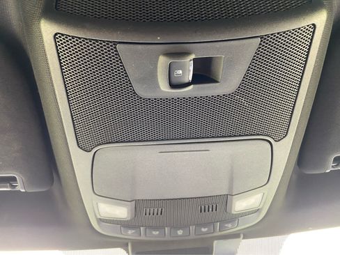 Used 2019 Ford F150 XLT w/ Equipment Group 302A Luxury AWD/4WD image 31